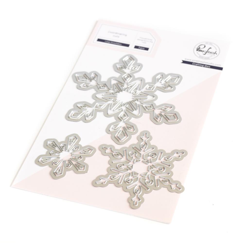 Nellie's Choice Floral punch small set - snowflake