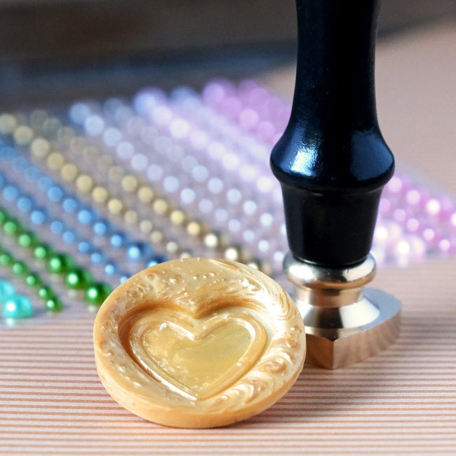 Honey Bee Heart Frame Wax Stamper hbtl-ws-htfr Detailed Product View