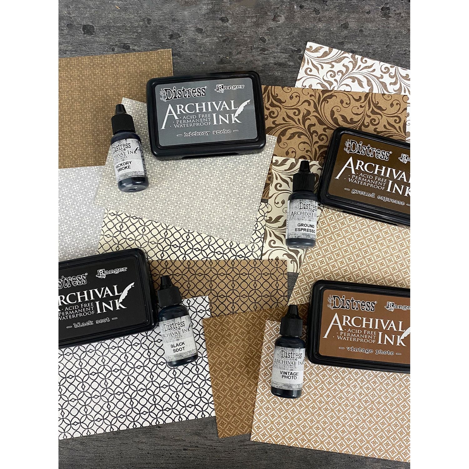 Tim Holtz BASICS Distress Archival Ink 4 Pack Ranger ampk77947 Product Group Photo