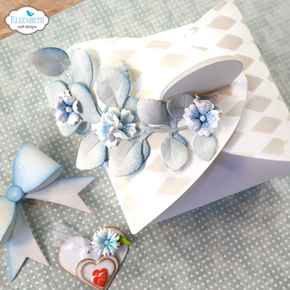 Elizabeth Craft Designs Elegant Leaves 1 Flowers With Love 2045 blue leaves card