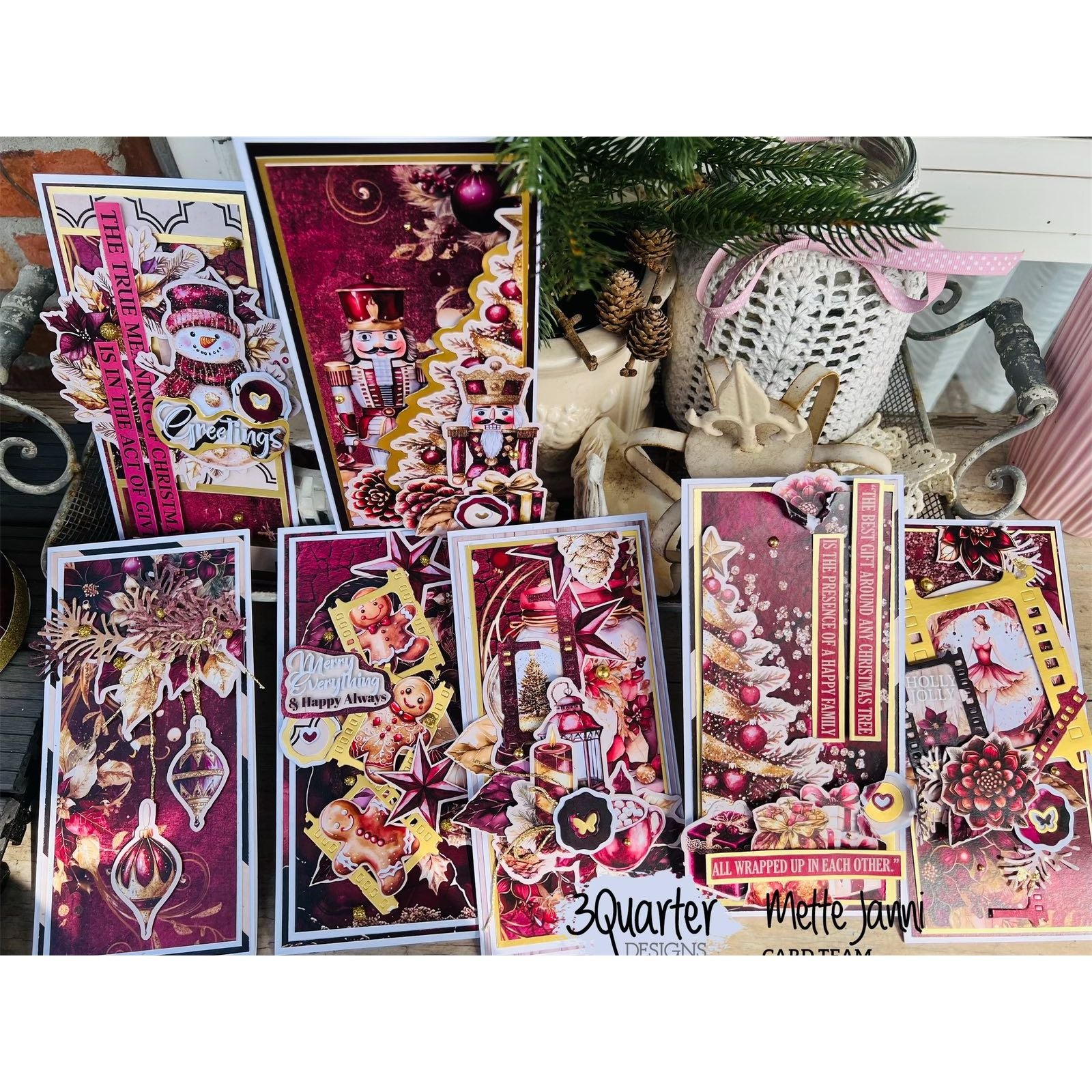 3Quarter Designs Sugarplum Wreath Tuck N Play Cards 3q-tp-sugarplumwreath