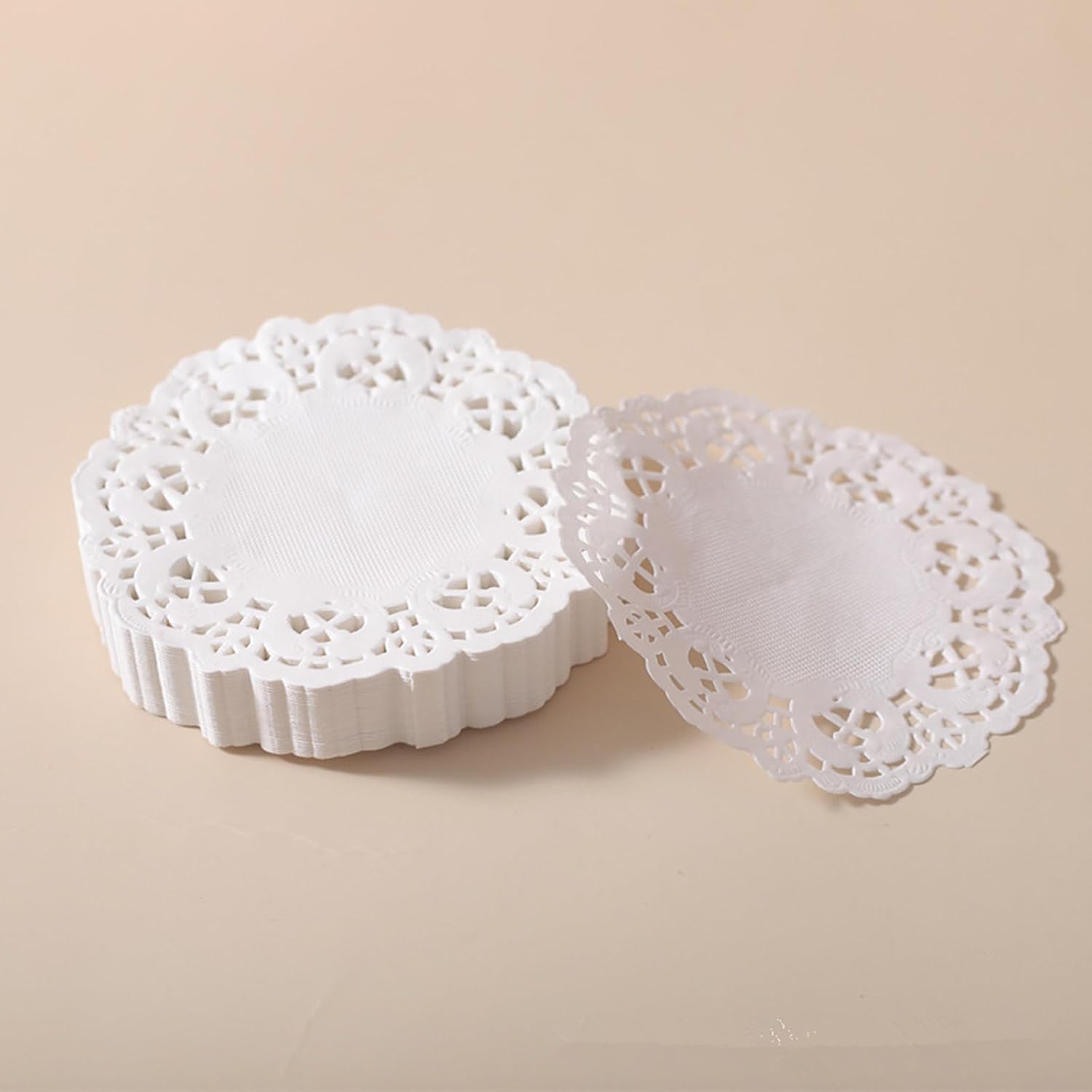 3.5 Inch Round White Doilies 250 Pack