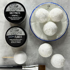 Tim Holtz Distress Snowfall Grit Paste Ranger tsck81142 Holiday Sparkle Snowballs | color-code:ALT11