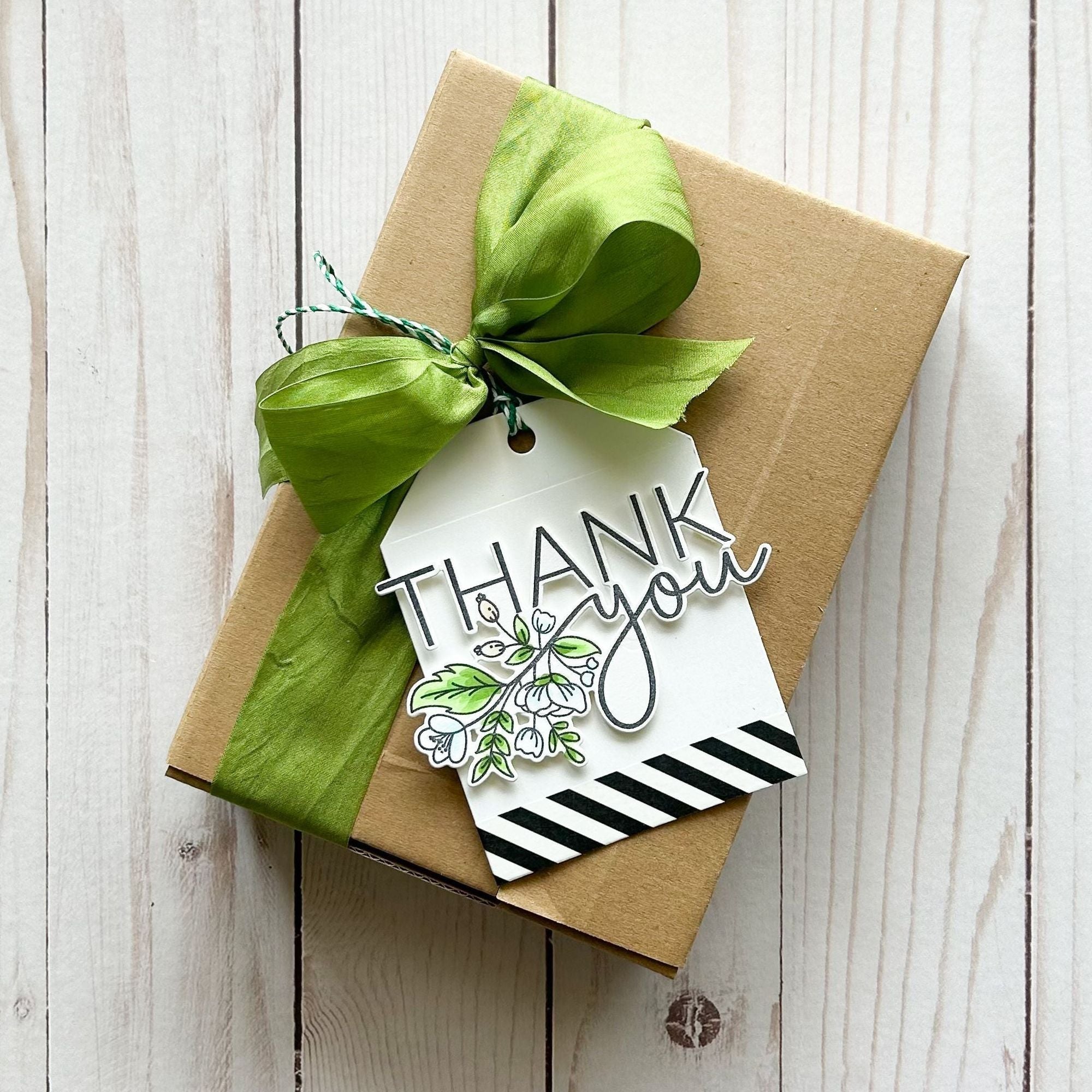 Avery Elle Clear Stamps Modern Tags st-24-01 thank you