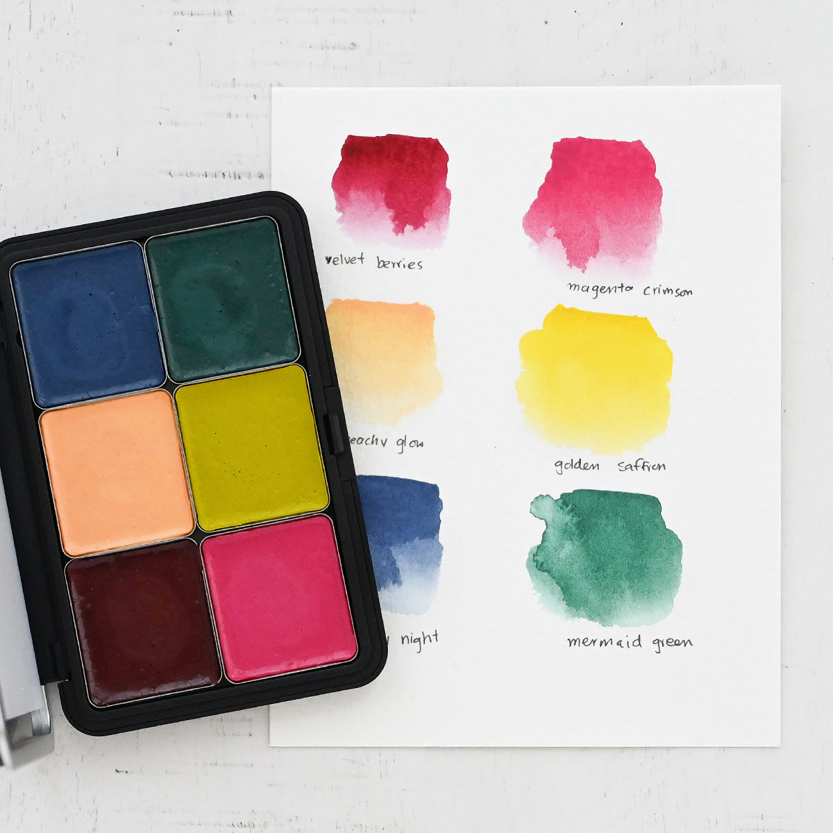 Altenew Moody Brights Watercolor Compact alt11079 image 1