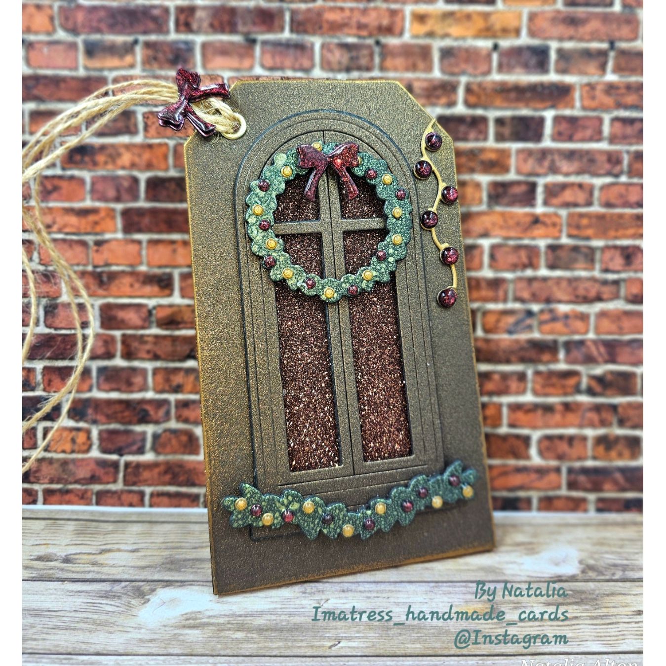 Simon Says Stamp Holiday Windows Dies Bundle set1102hw And Everything Nice Christmas Tag