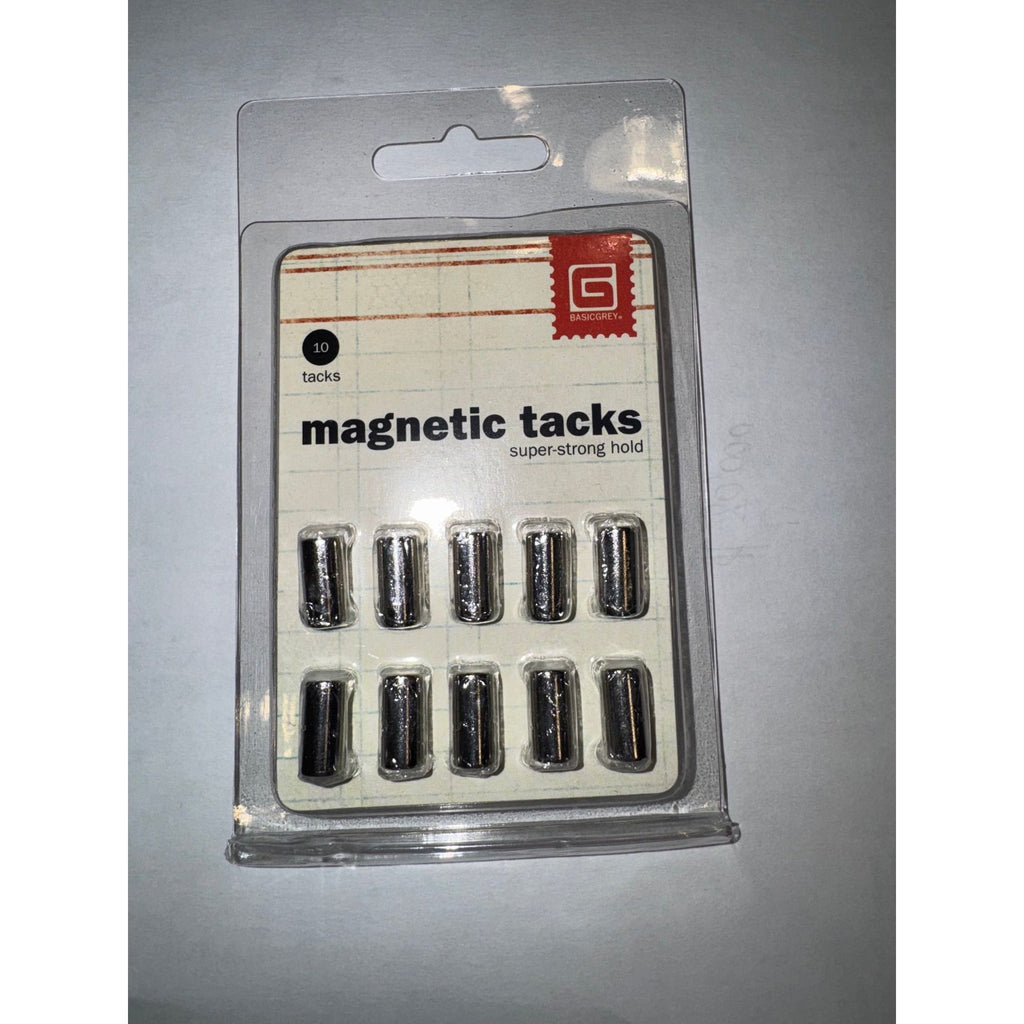 BasicGrey Small Magnetic Tacks met-618 Lifestyle Image