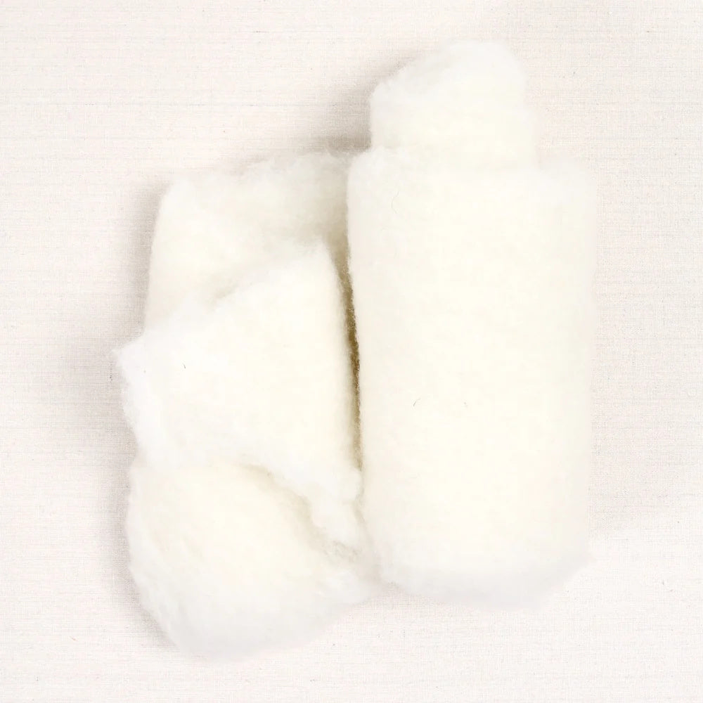 Benzie Design Core Wool Stuffing Natural astw01