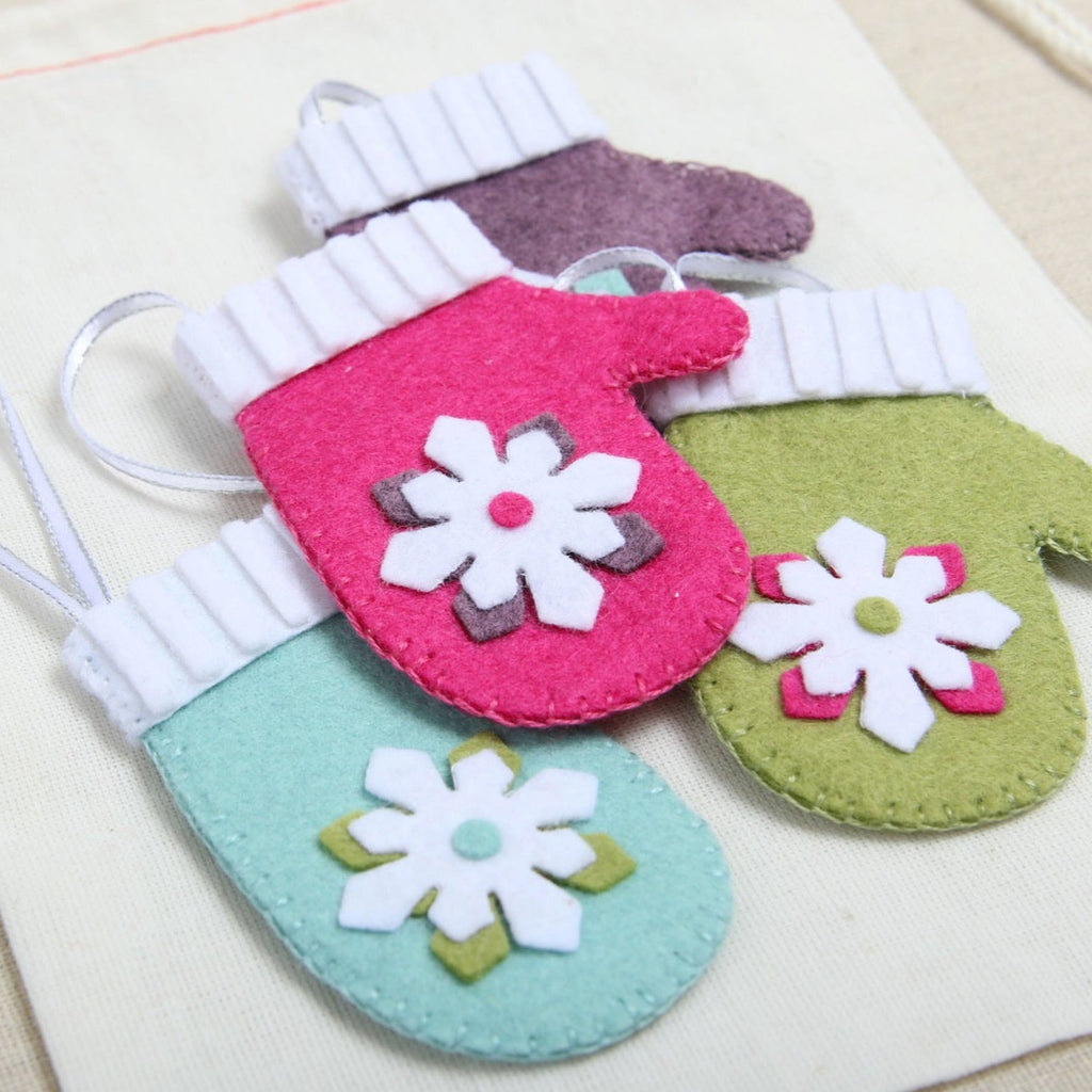 Benzie Design Mini Mittens Deep Etch Dies tded05 ornament colorful winter snowflake felt detail