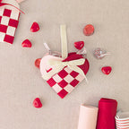 Benzie Design Nordic Woven Heart Deep Etch Die tded063 candy