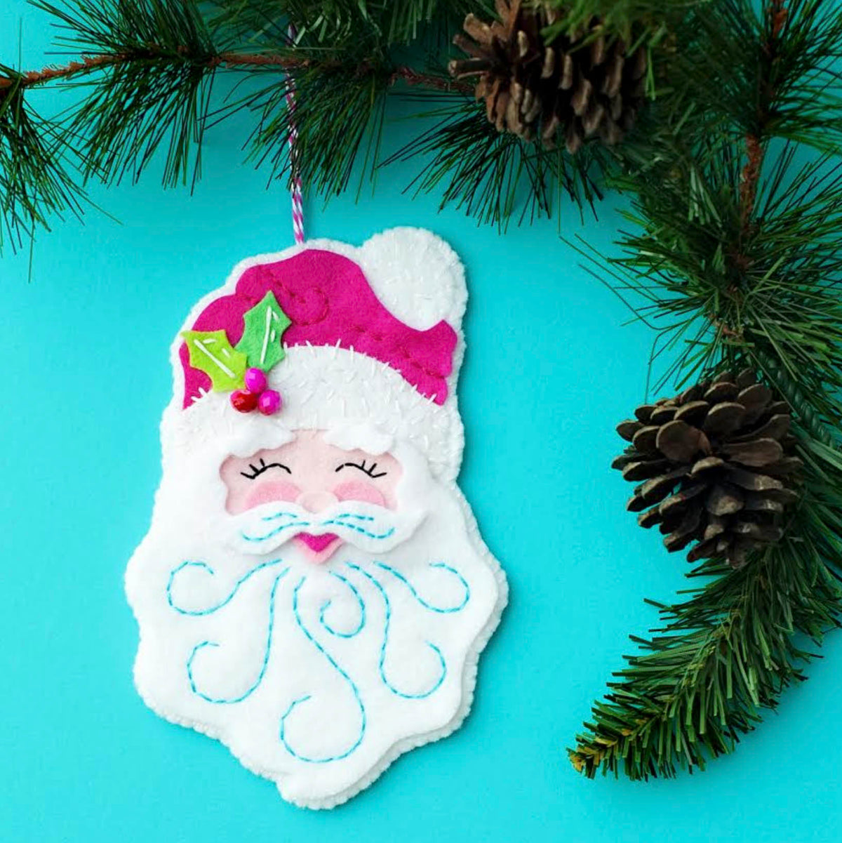 Benzie Design Santa Ornament Kit ktlge011