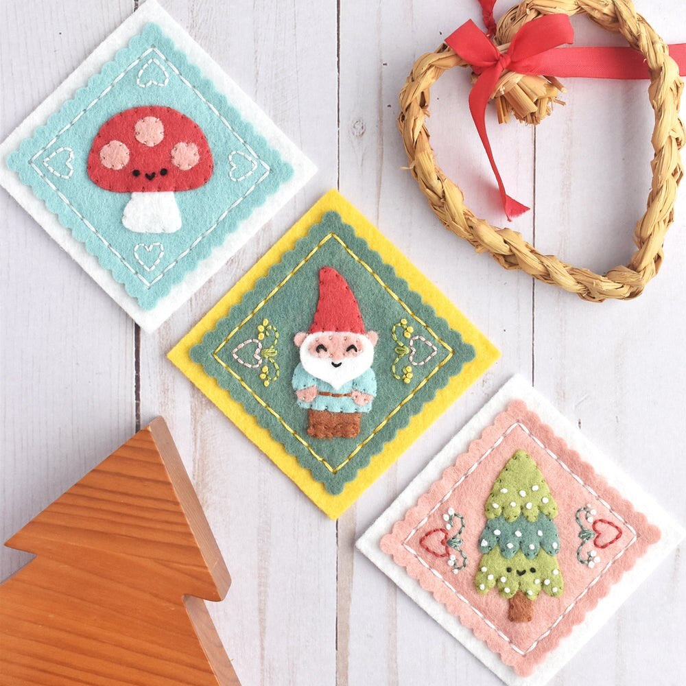 Benzie Design Squares and Scallops Deep Etch Dies tded043 holiday