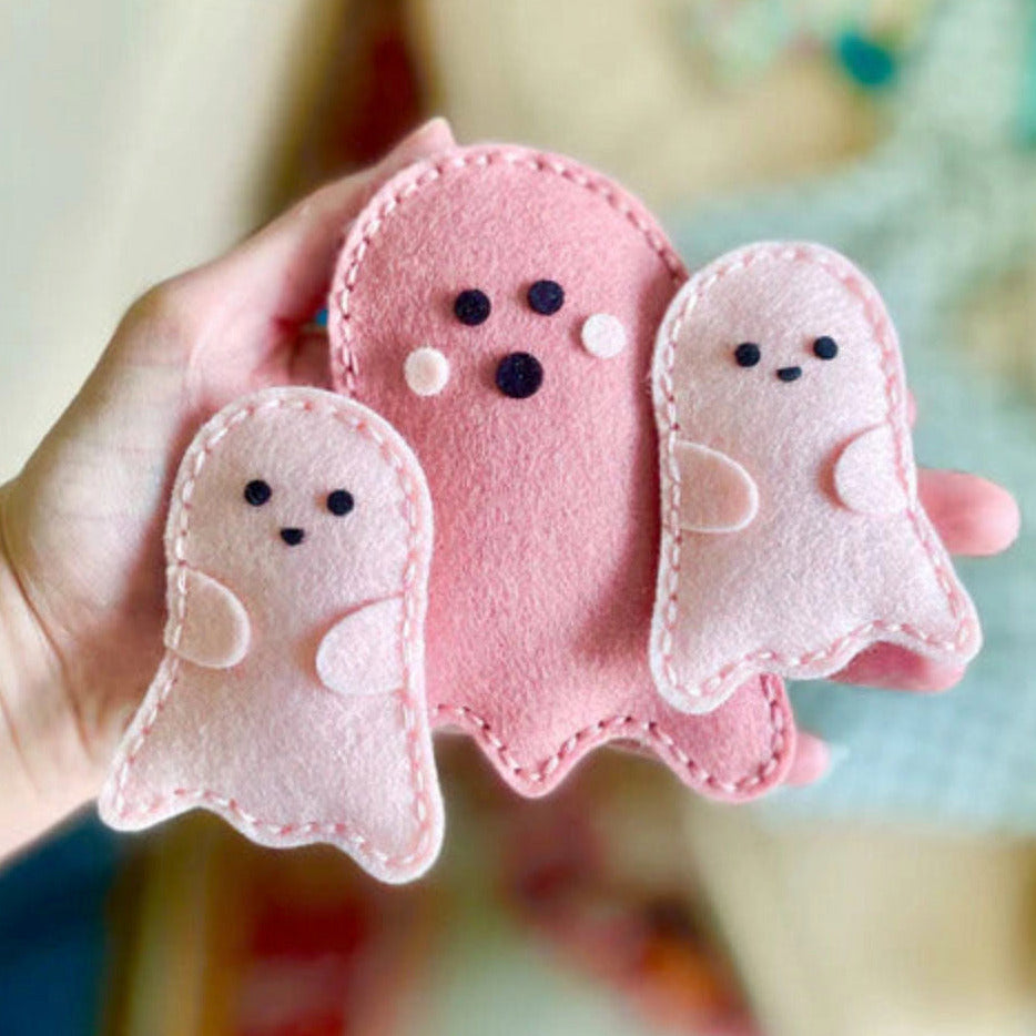 Benzie Design Stitchable Ghost Deep Etch Dies tded024 halloween pink
