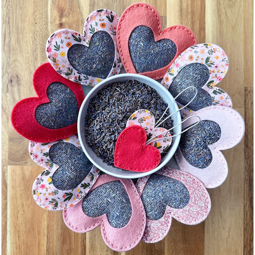 Benzie Design Stitchable Nesting Hearts Deep Etch Die tded032 potpourri sachets