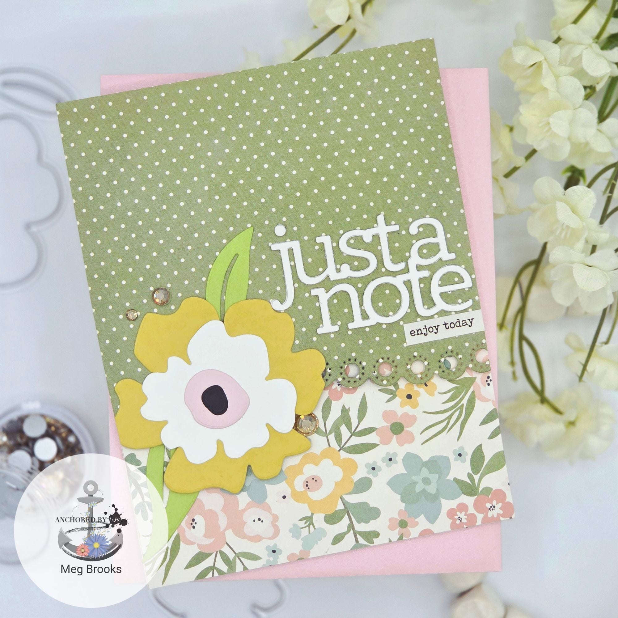Simon Says Stamp Bold Flower Wafer Dies 1320md Moments in Time Just a Note Card