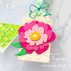 mon Says Stamp Bold Flower Wafer Dies 1320md Moments in Time Floral Tag