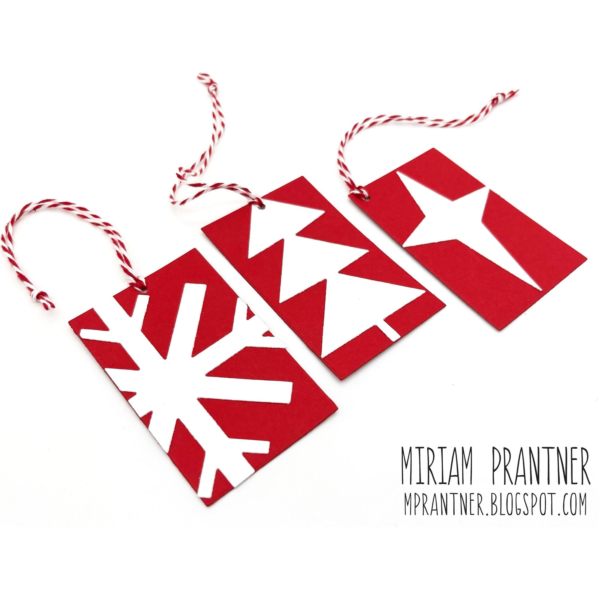 Simon Says Stamp Christmas Block Art Wafer Dies 1158mdc Stamptember Christmas Tags | color-code:ALT03