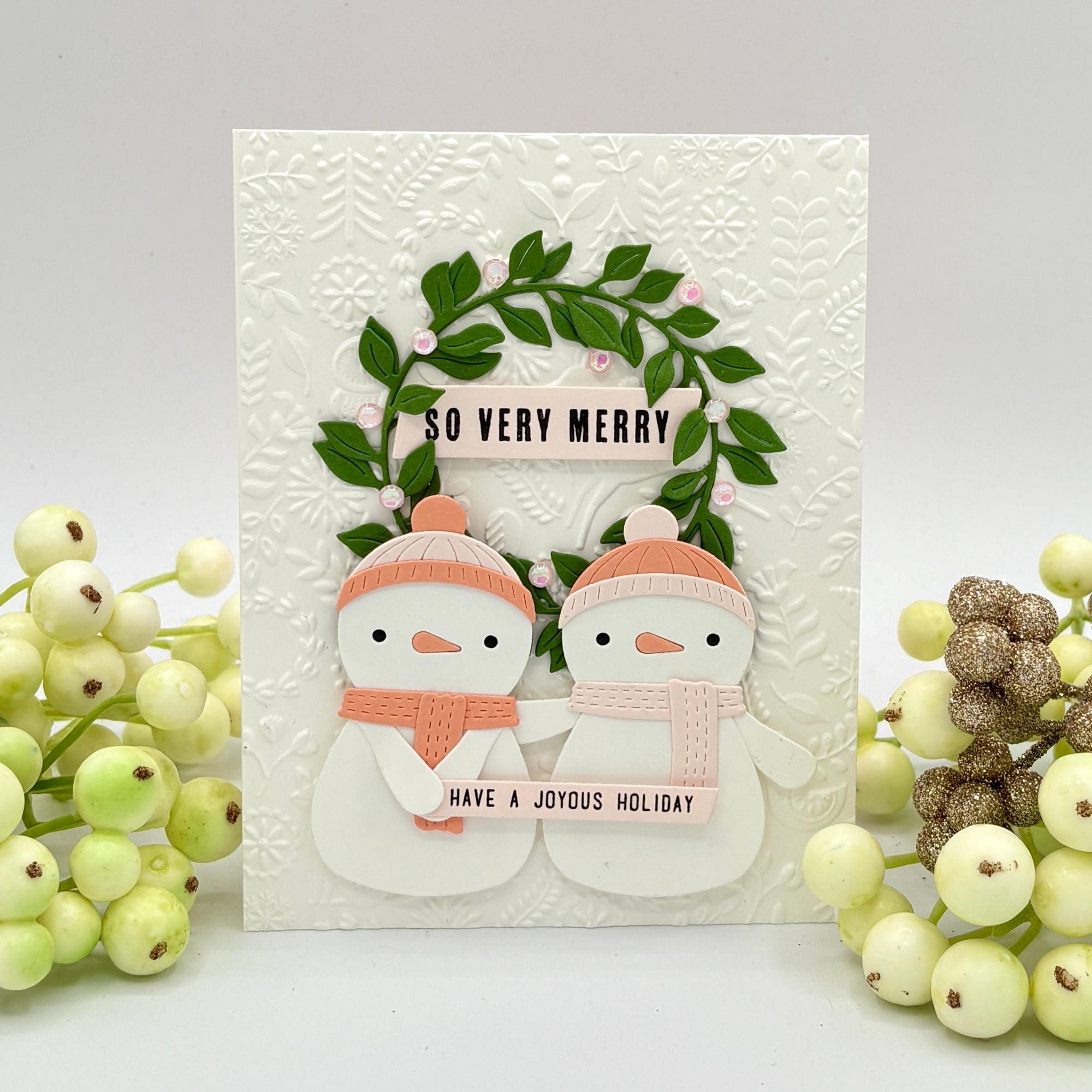 Simon Says Stamp Classic Leaf Ring Wafer Dies s1087 DieCember Holiday Card   | color-code:ALT03