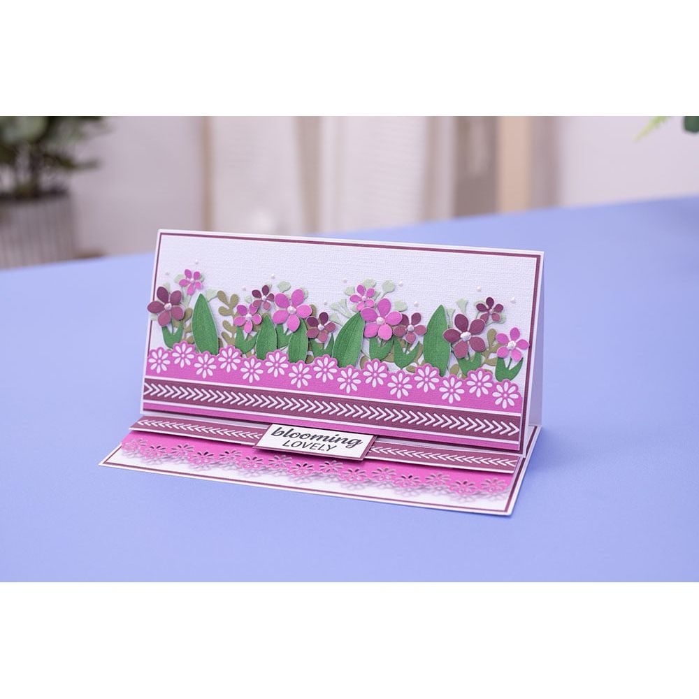 Crafter's Companion Ditsy Floral Dies cc-md-edg-difl Blooming Lovely Card