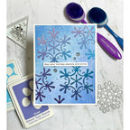 Simon Says Stamp Fretwork Snowflake Wafer Dies s914 Diecember Christmas Card | color-code:ALT03