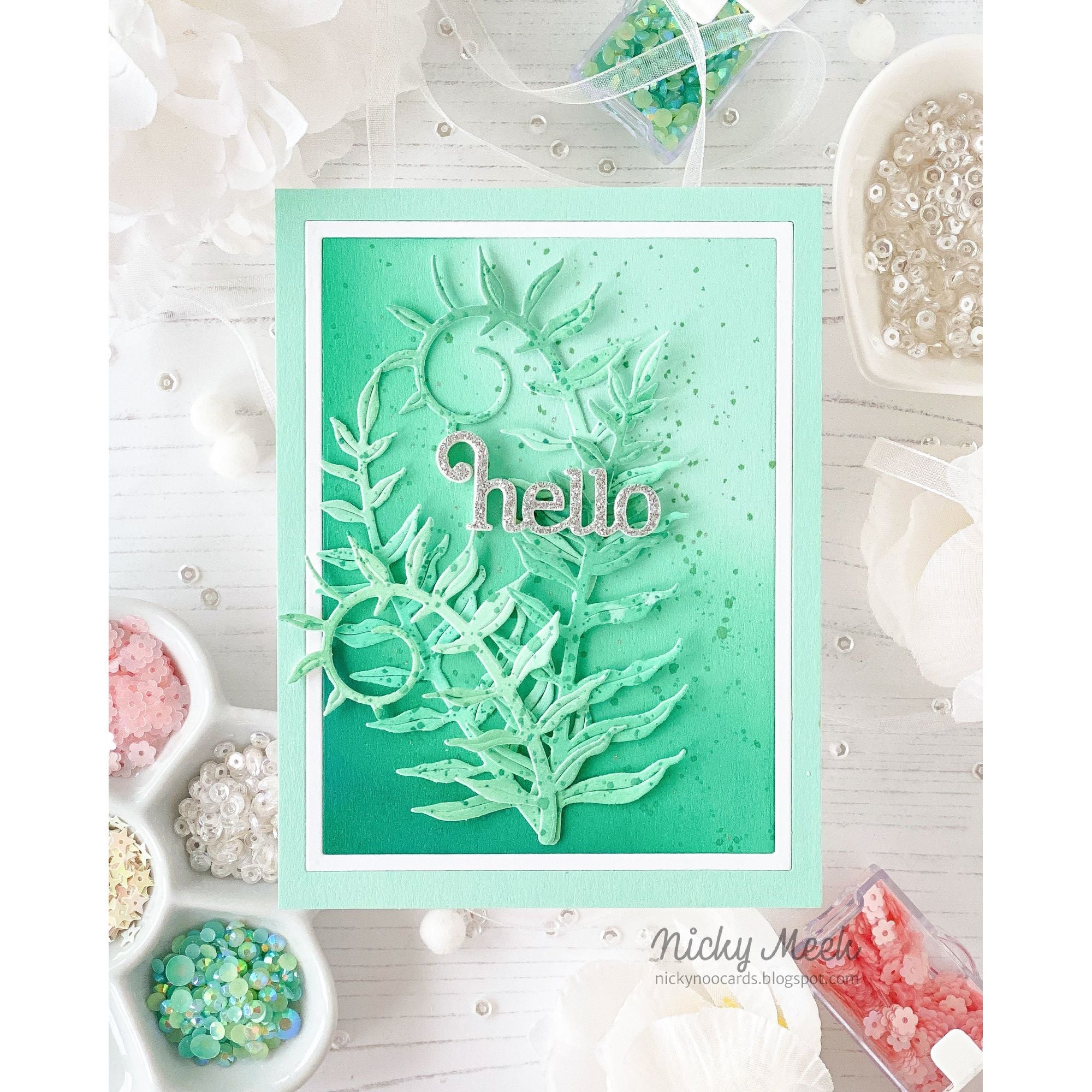 Simon Says Stamp Giggle Hello Wafer Dies s1028 Moments in Time Hello Card | color-code:ALT02