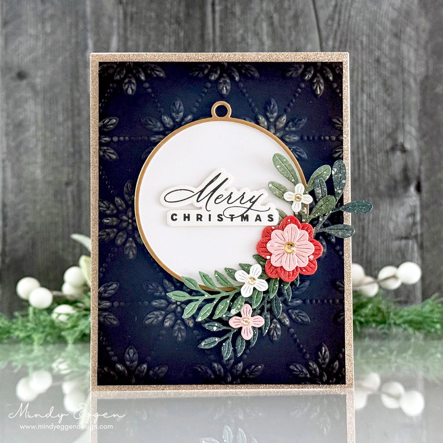 Simon Says Stamp Hanging Leaf Ring Wafer Dies s946 DieCember Christmas Card | color-code:ALT06