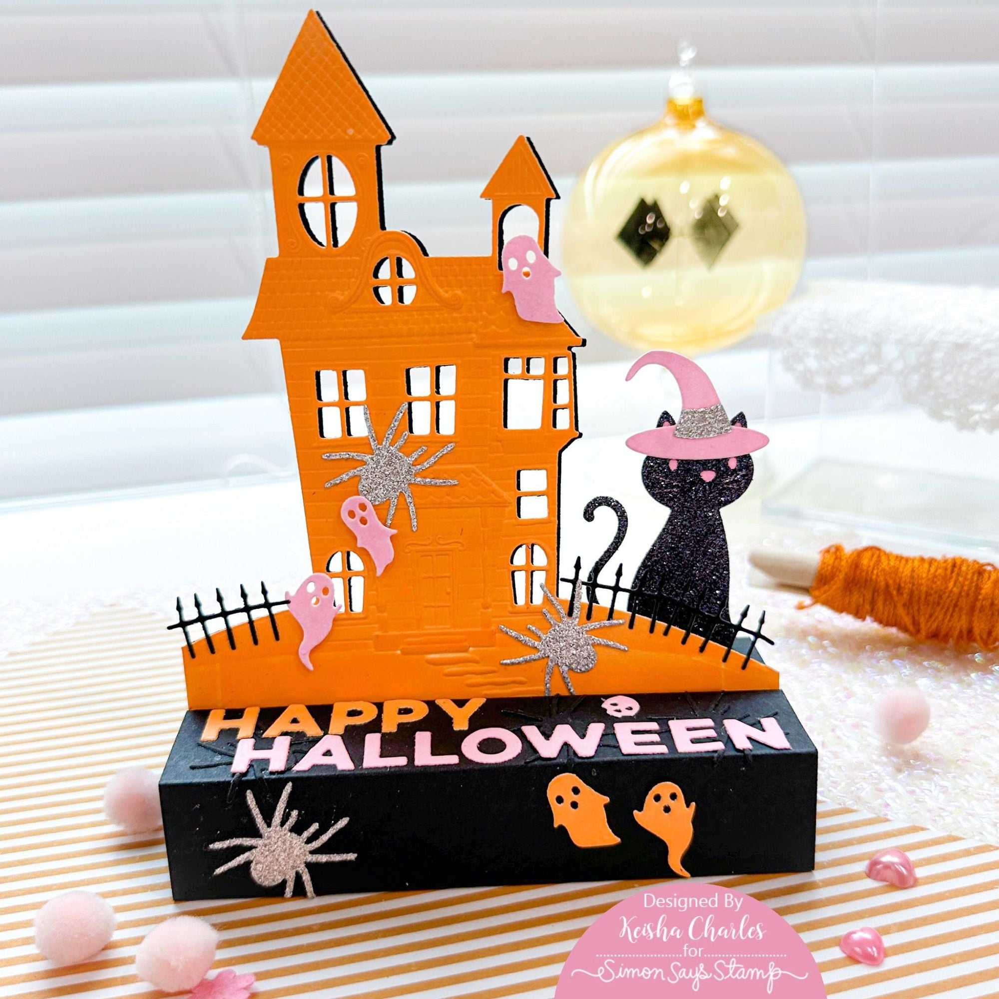 Simon Says Stamp Embossing Folder And Cutting Dies Haunted Manor sfd350 Stamptember 3D Halloween Card 