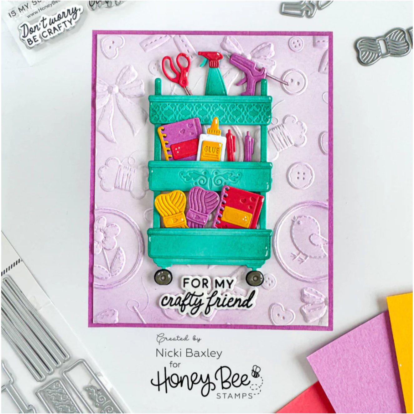 Honey Bee Don't Worry, Be Crafty Dies hbds-653 Nicki Baxley Card