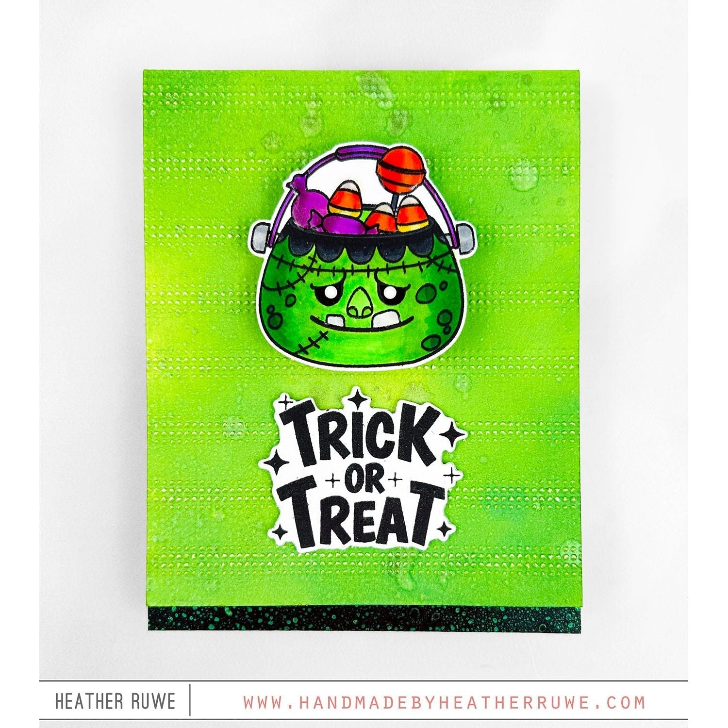 Tim Holtz Medium 6 x 10 Distress Zipper Bag And Distress Spritz Bundle 2 Trick Or Treat Card