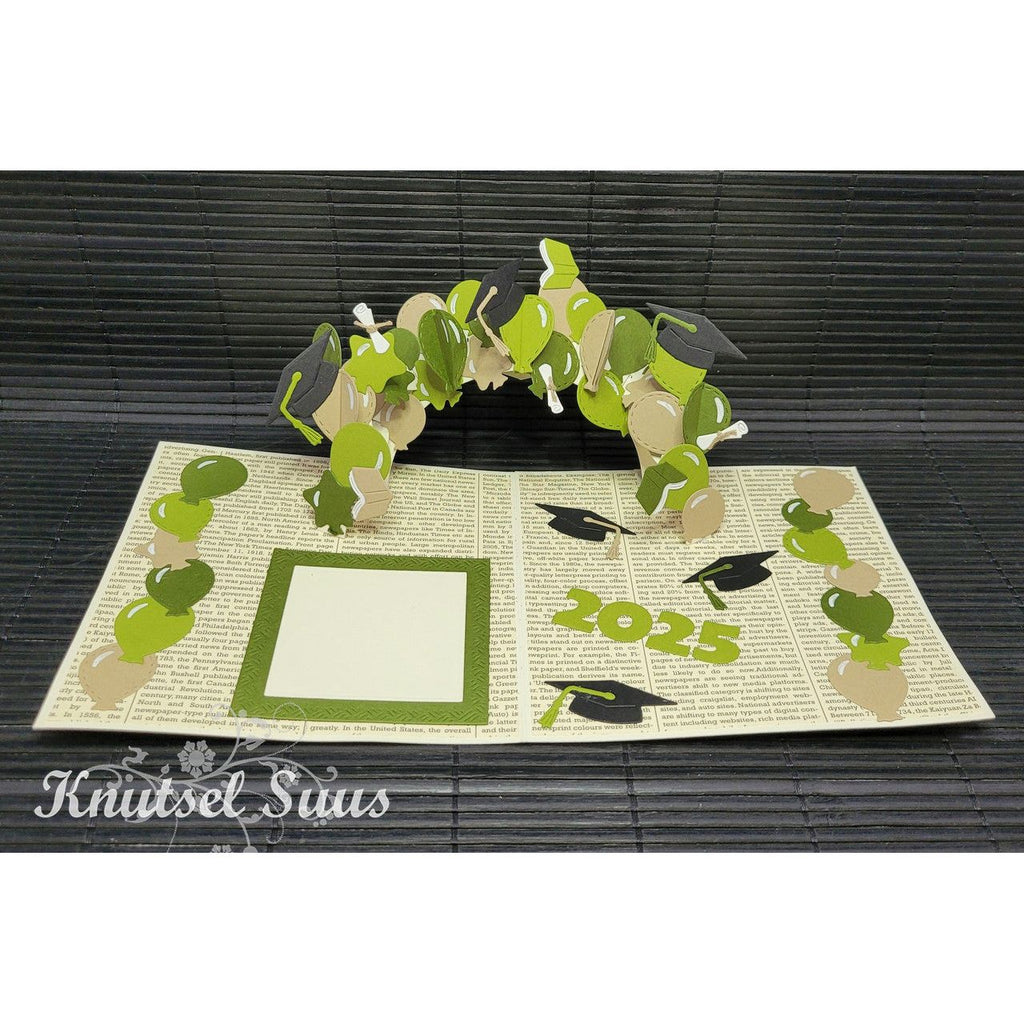 Karen Burniston Arch Pop Up Dies 1308 balloons