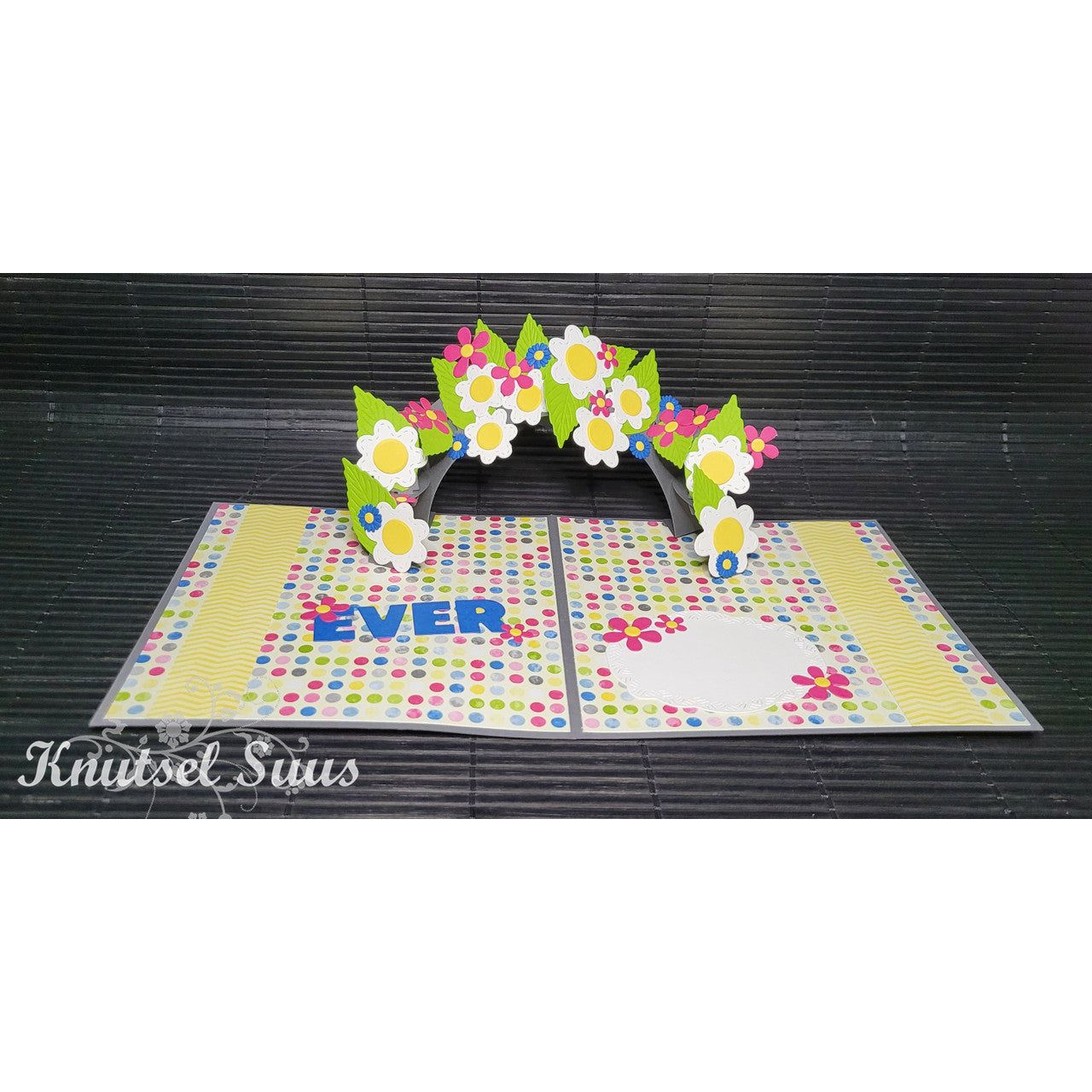 Karen Burniston Arch Pop Up Dies 1308 flowers