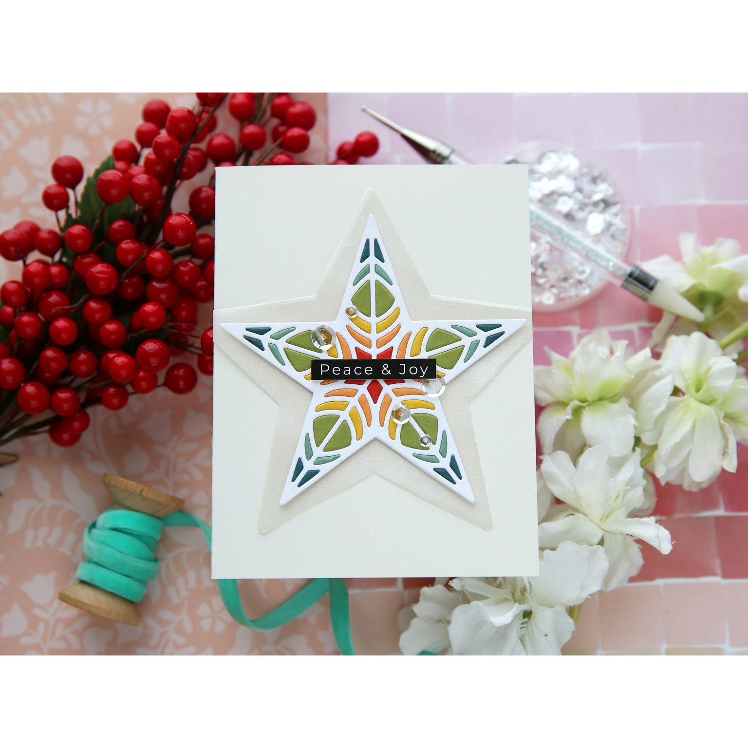 Simon Says Stamp Ornate Star Wafer Die 1203sd DieCember Christmas Card | color-code:ALT01