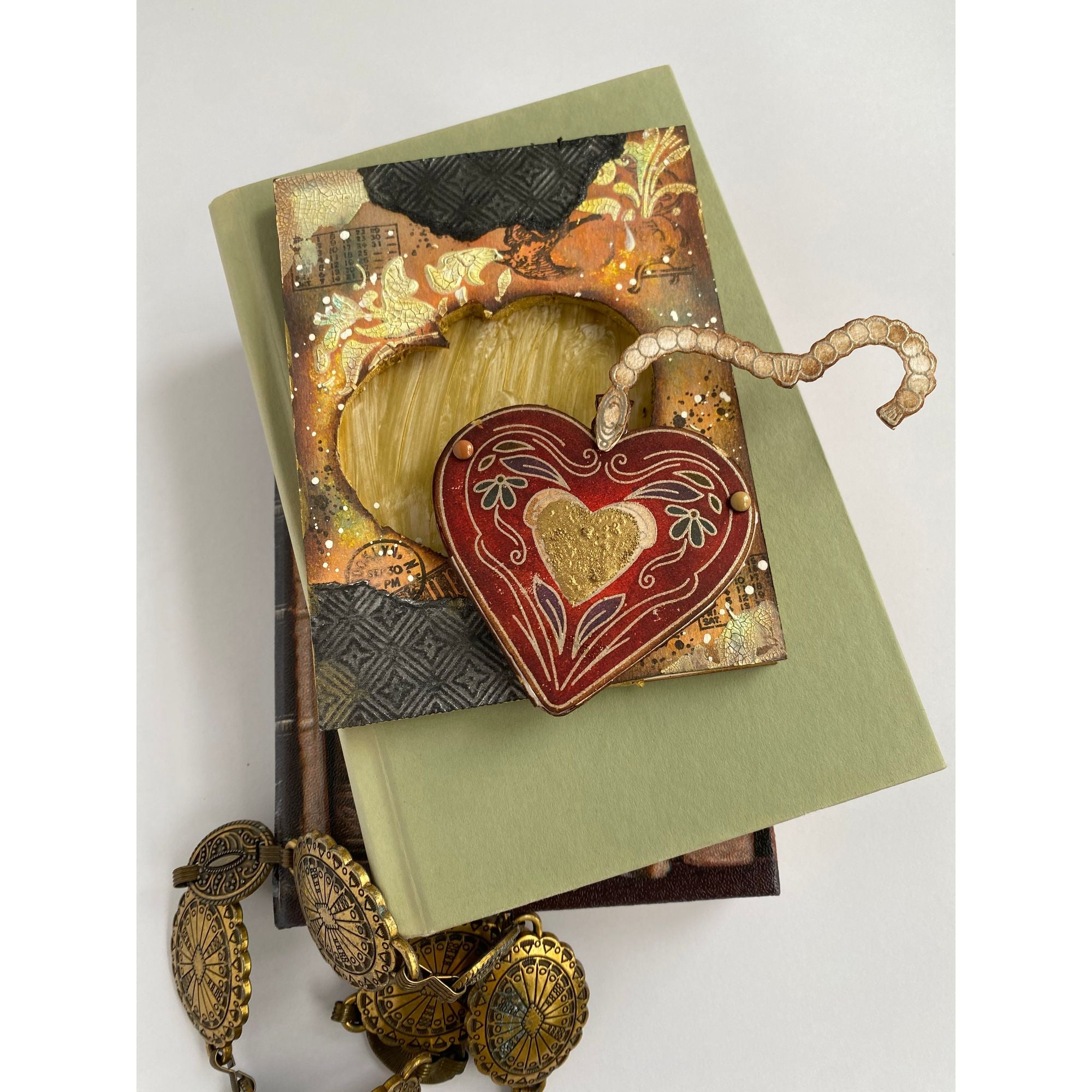 Simon Says Stamp Locket of Love Wafer Dies 1547sdc Heart to Heart