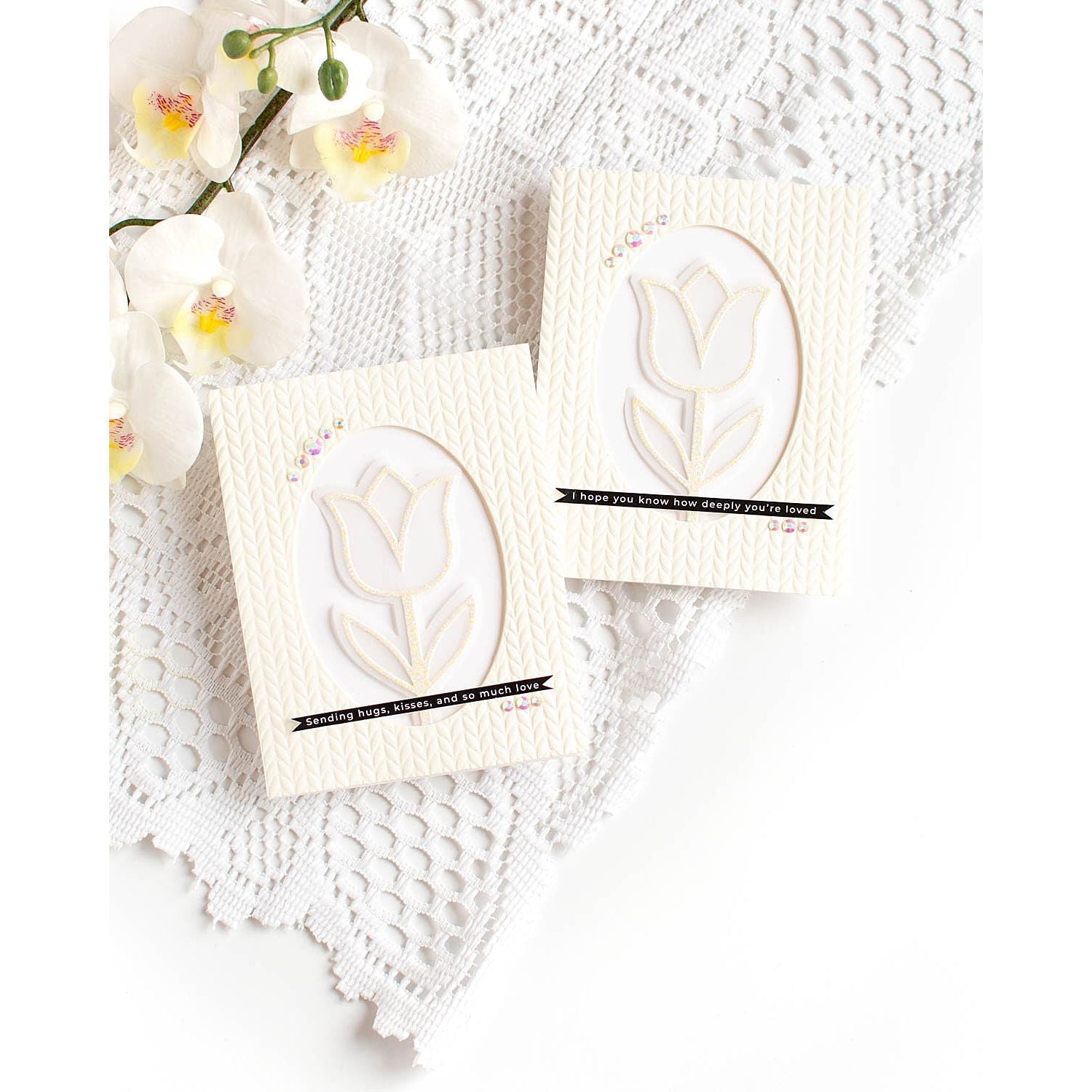 Simon Says Embossing Folder Neatly Knitted sf364 Splendor Tulip Cards | color-code:ALT03