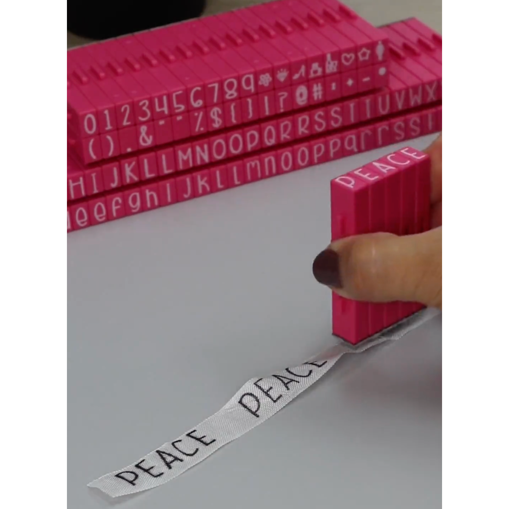 PEGZ V2 Uppercase Curvy Girl Font Connectable Alphabet Stamps cu-v263773 Peace Ribbon