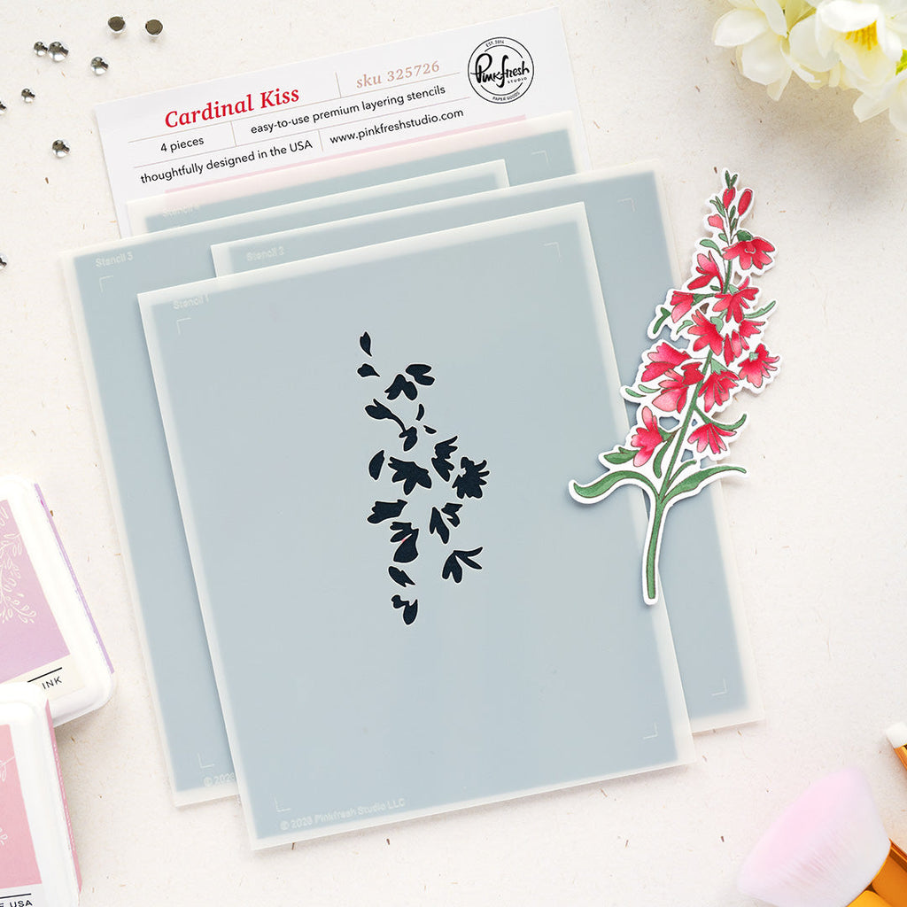 Pinkfresh Studio Cardinal Kiss Stencils 325726