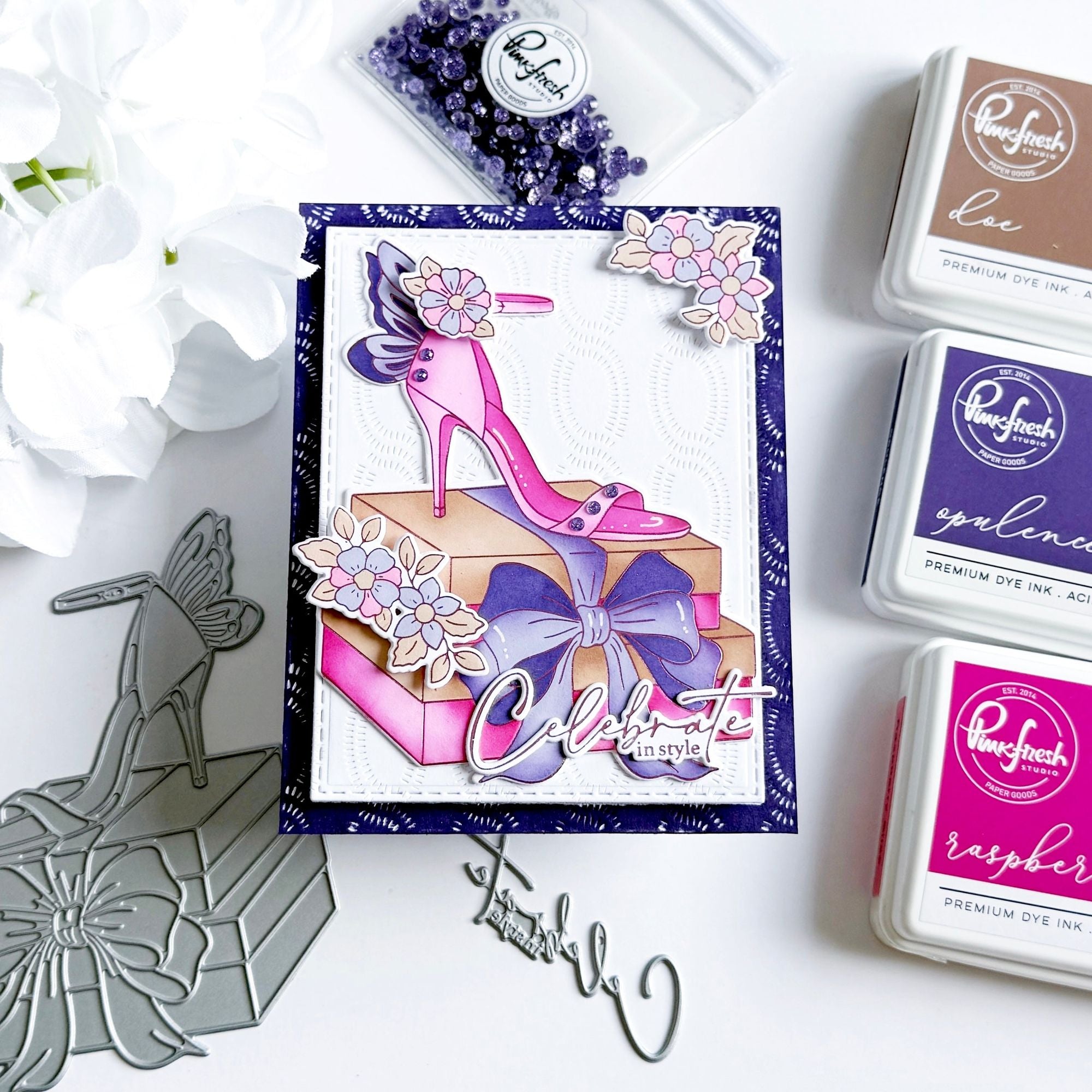 Pinkfresh Studio Step Into Style Stencils 315526 Fashion Card