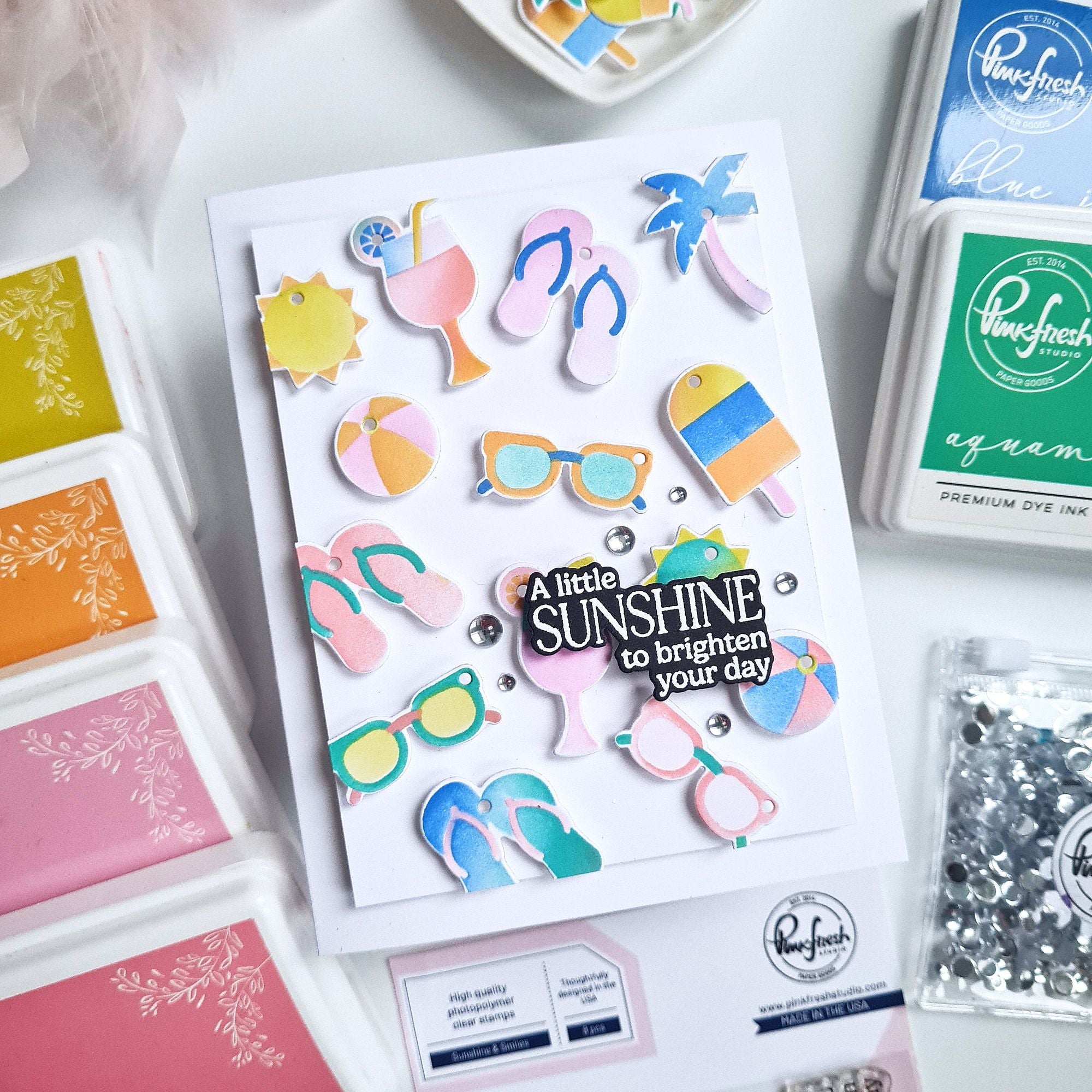 Pinkfresh Studio Summer Fun Stencils 278025 Sunshine Beach Card