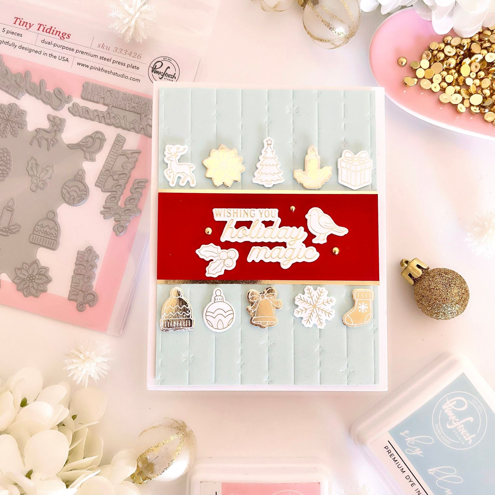 Pinkfresh Studio Tiny Tidings Dies 333226 Wishing You Holiday Magic Card