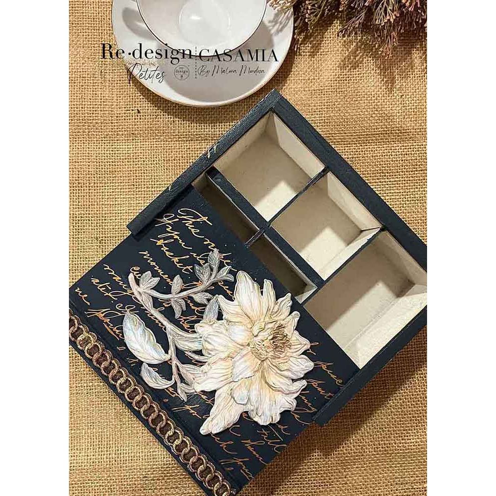 Prima Marketing Cerulean Blooms ReDesign Mould 669287 box