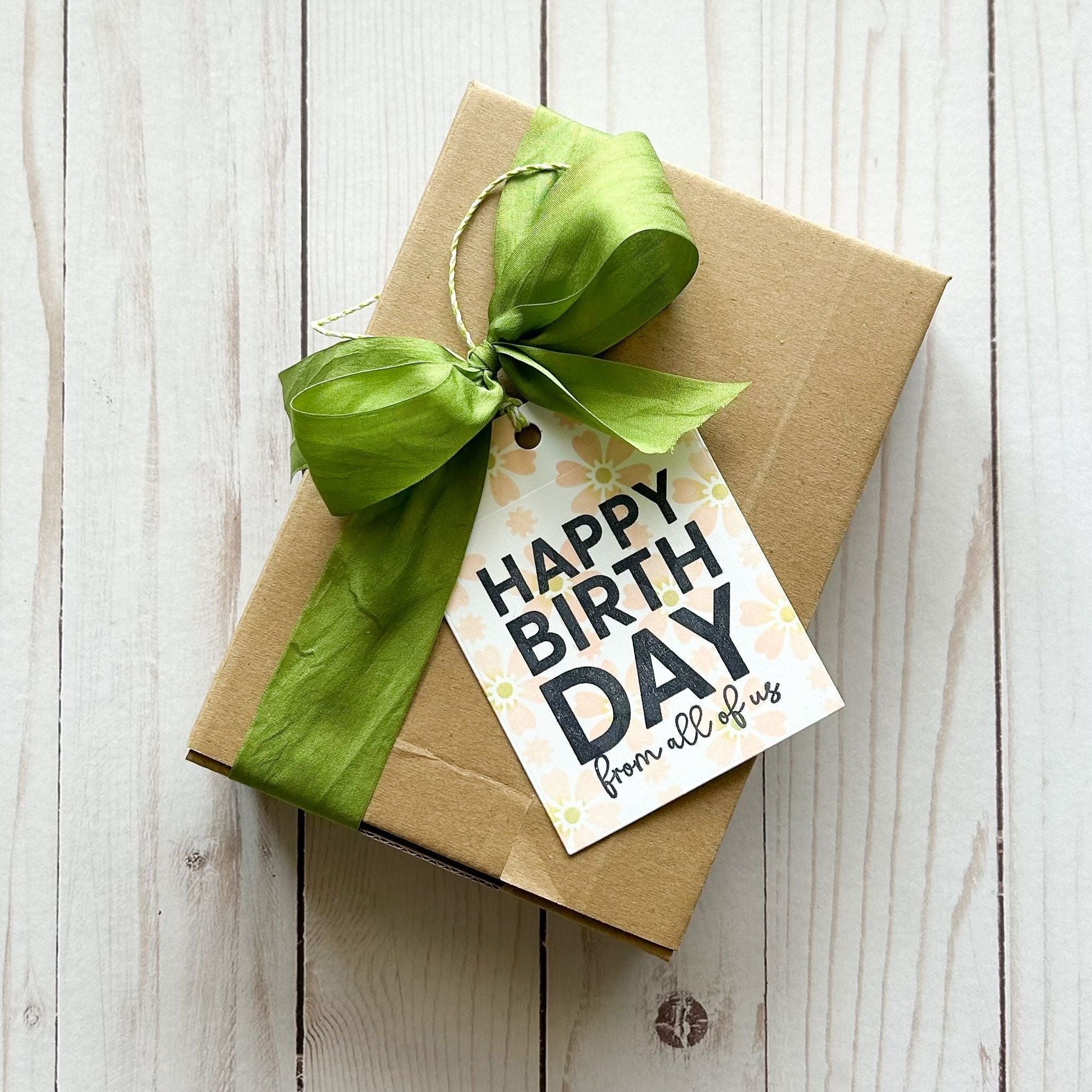 Avery Elle Clear Stamps Modern Tags st-24-01 happy birthday