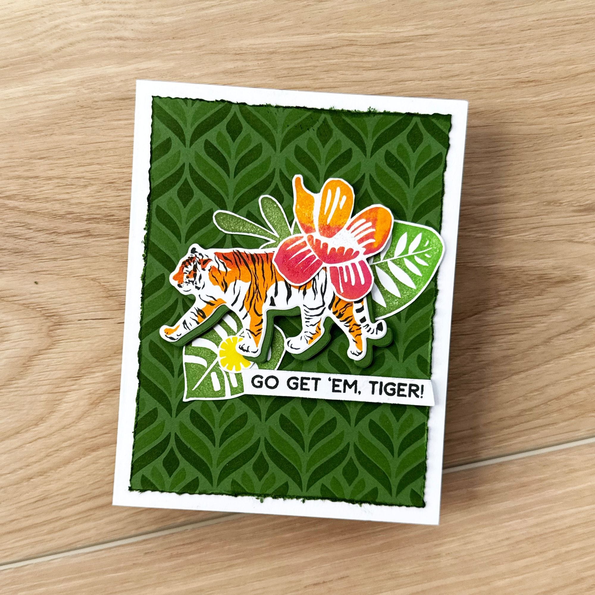 Ranger Simon Hurley Geo Leaves 6 x 6 Stencils hus91684 Tiger Card