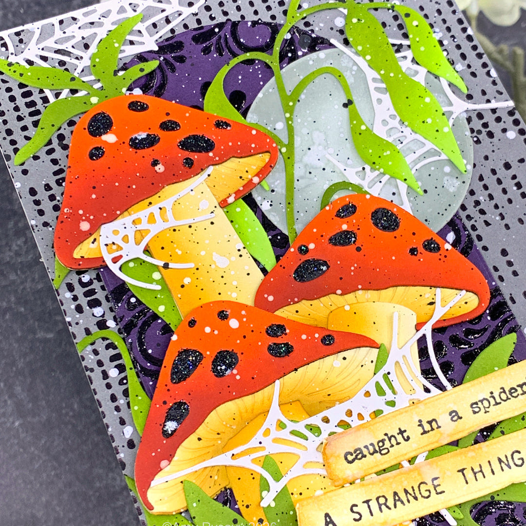 Ranger Stickles Black Diamond Glitter Glue SGG15123 Halloween Mushroom Card | color-code:ALT02