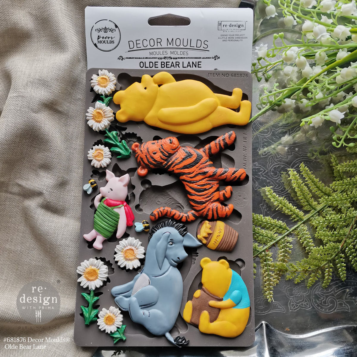 Redesign With Prima Marketing Olde Bear Lane Decor Mould 681876 Alternate Image