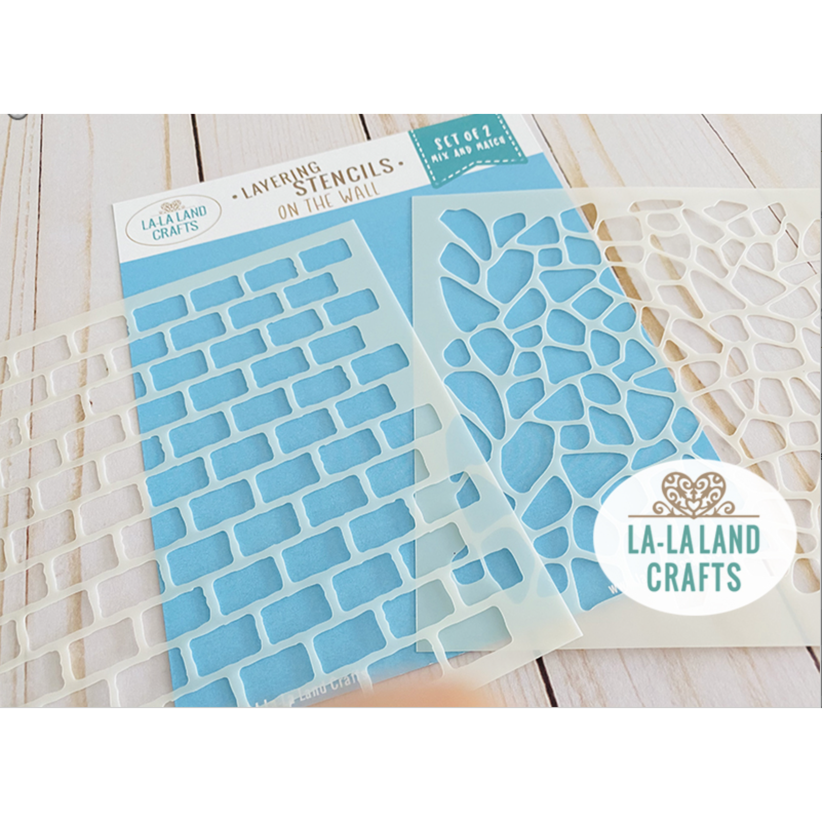 La-La Land Crafts ON THE WALL Stencils ST016