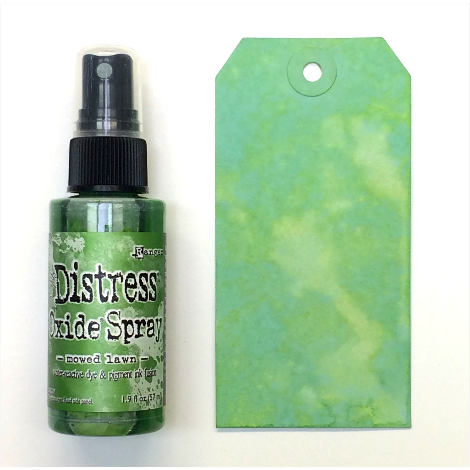 Tim Holtz Distress Oxide Spray MOWED LAWN Ranger tso67764 Color Swatch