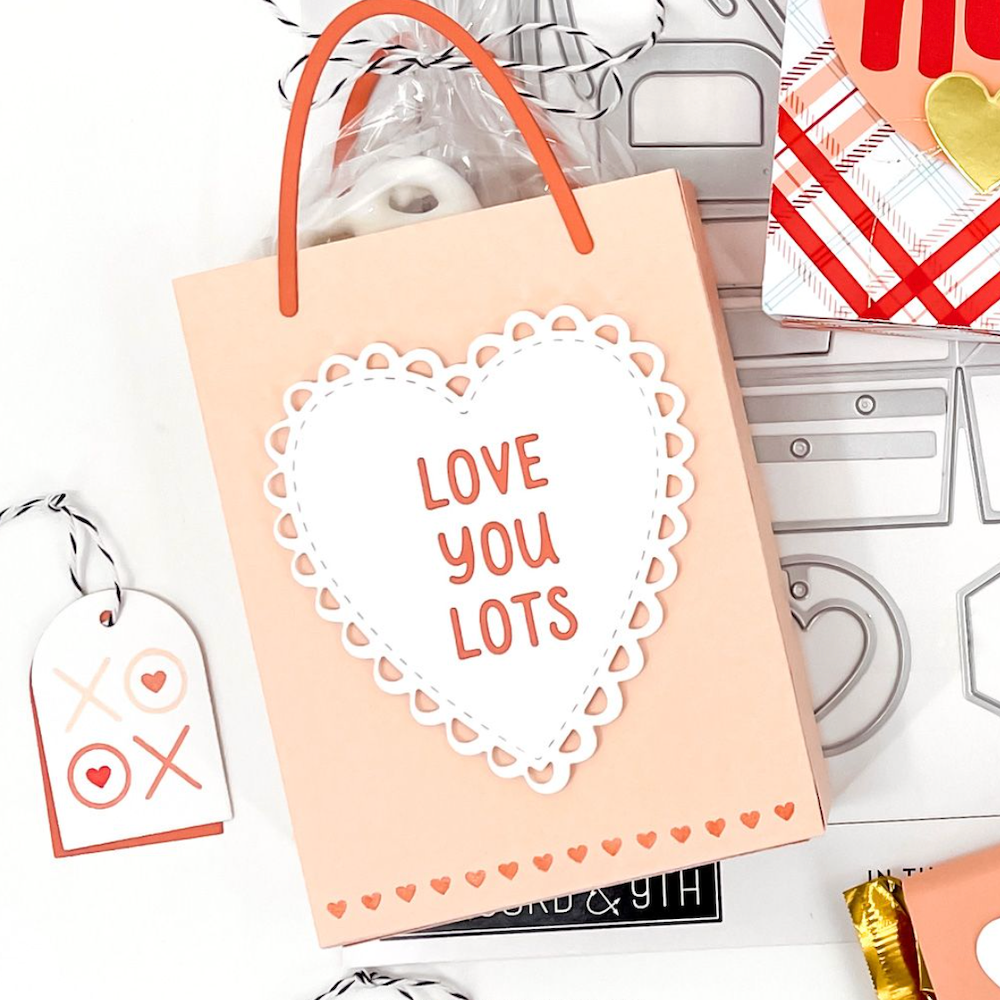 Concord & 9th Enchanted Heart Die Set 11962 bag