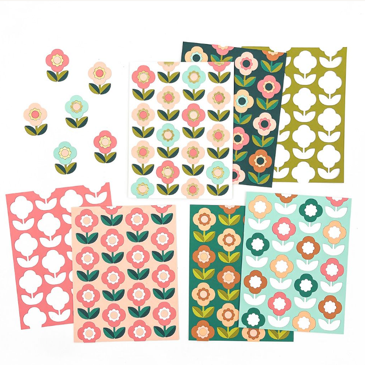 Concord & 9th Posies Inlay Die Set 12159 product