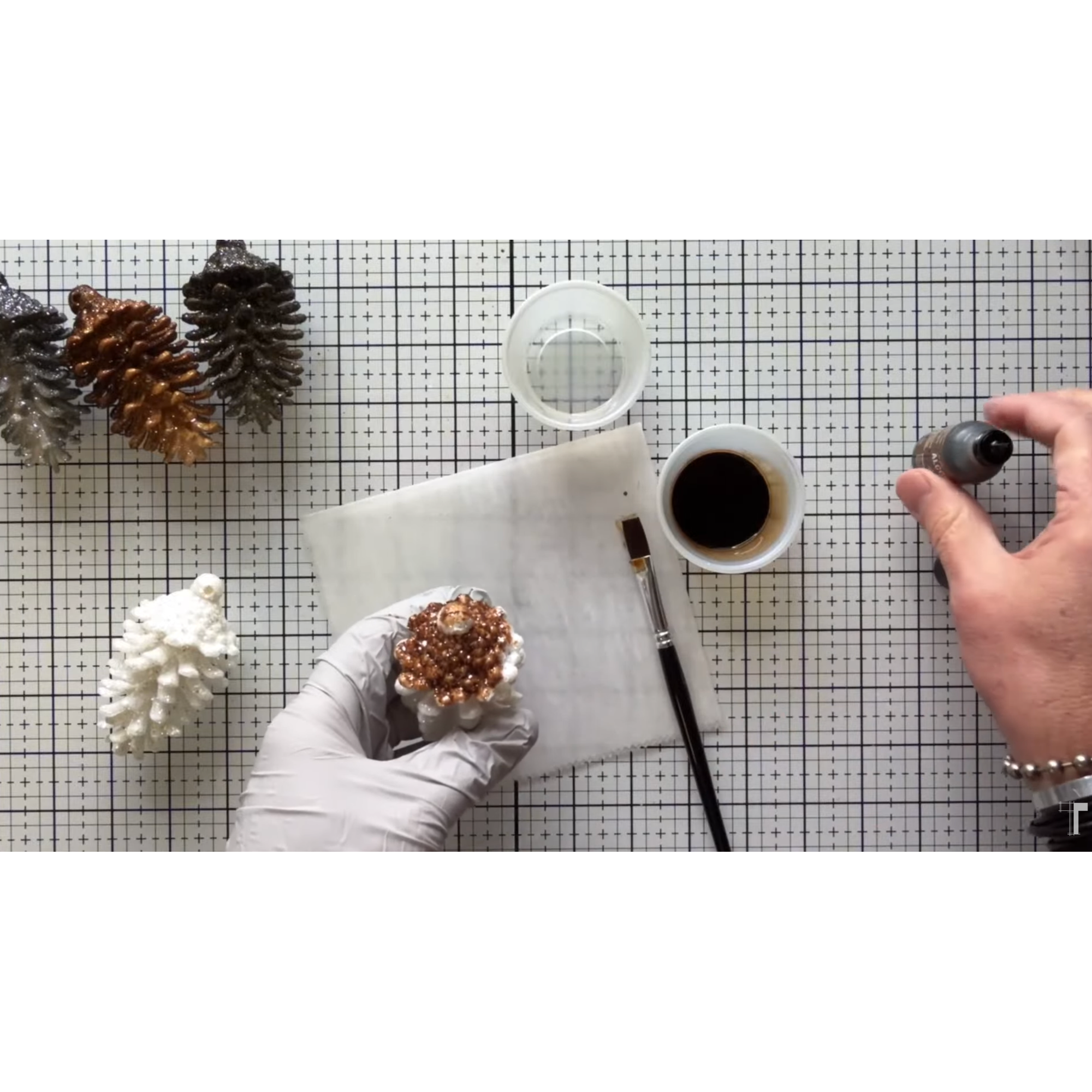 White Glitter Pinecones Ornament Set