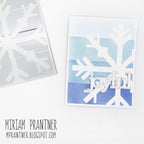Simon Says Stamp Stencils Snowflake Stripes 1056mt Stamptember Christmas Card | color-code:ALT06 Miriam Prantner Blue Joyful
